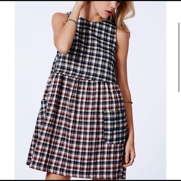 Missguided Mini Dress - Picture 2 of 8